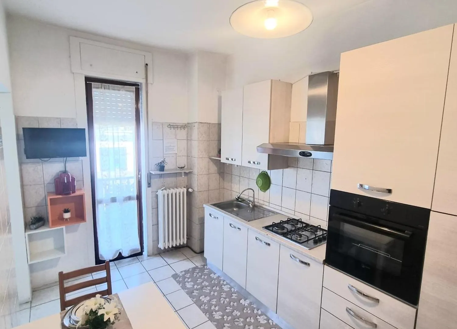 B&B Italo House Opera 0*,