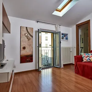 La Chiave Di Volta Como